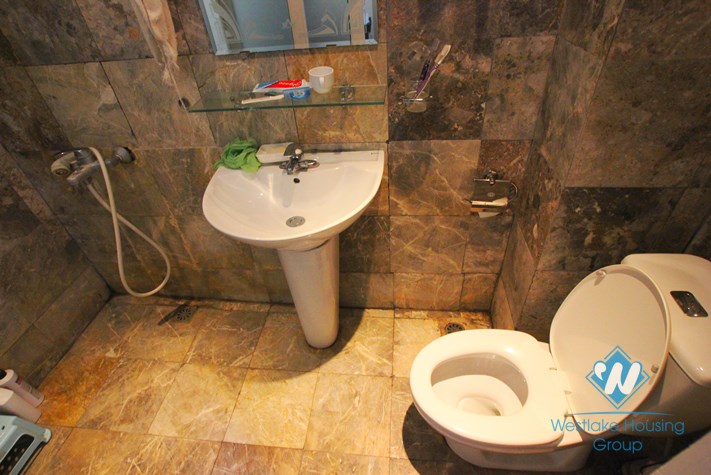 Duplex 01 bedroom apartment for rent in Dao Tan, Hanoi